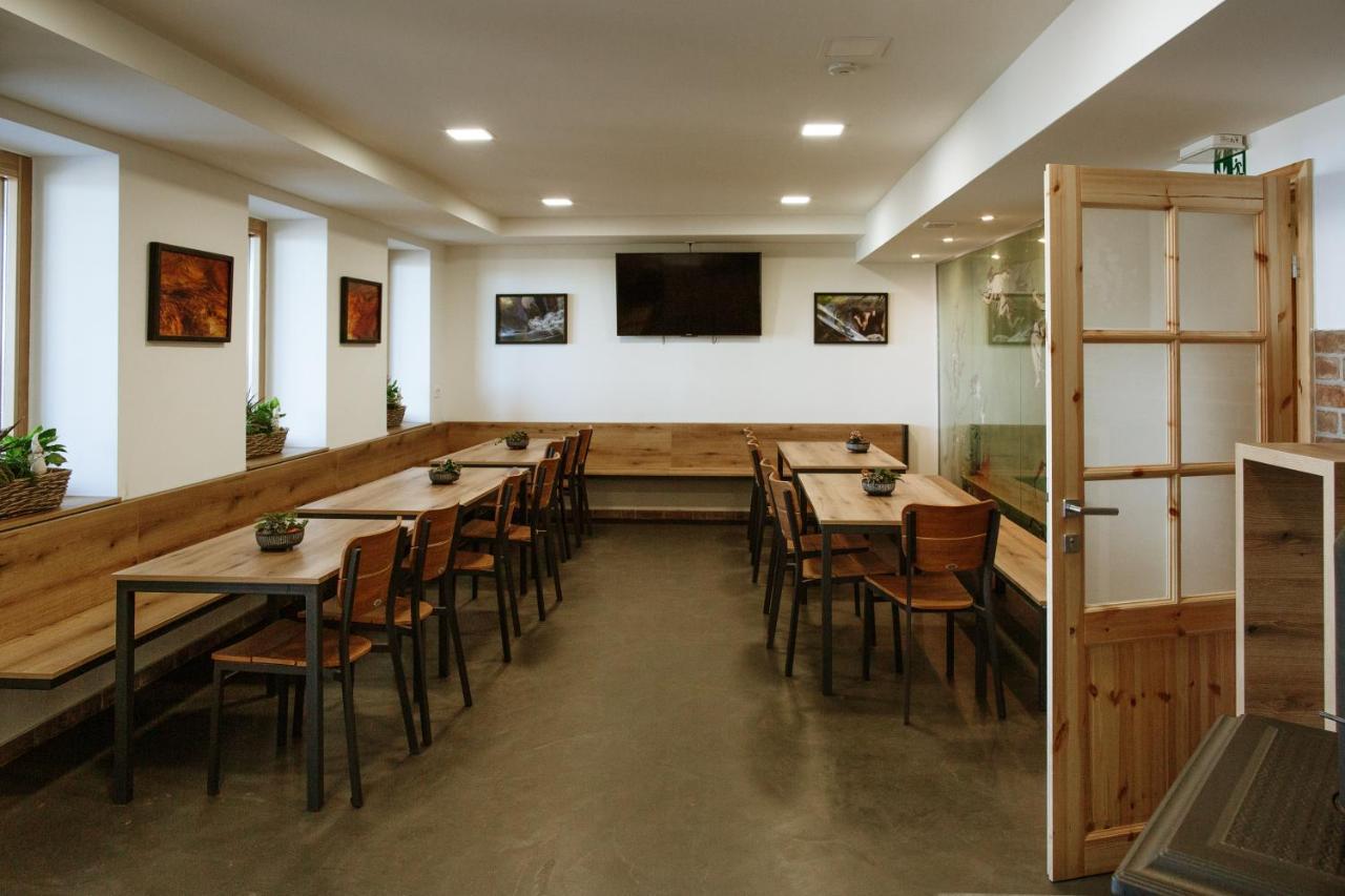 Dom Na Slivnici Bed & Breakfast Cerknica Eksteriør bilde