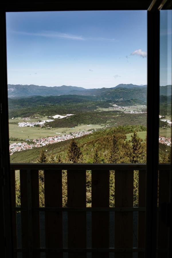 Dom Na Slivnici Bed & Breakfast Cerknica Eksteriør bilde